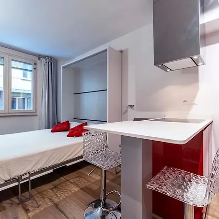 Ponte Vecchio Flat *